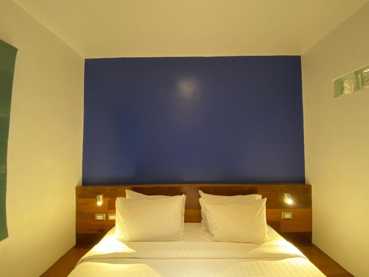 Tatata Koh Tao Hotel Exterior photo