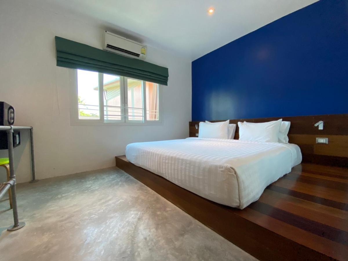 Tatata Koh Tao Hotel Exterior photo